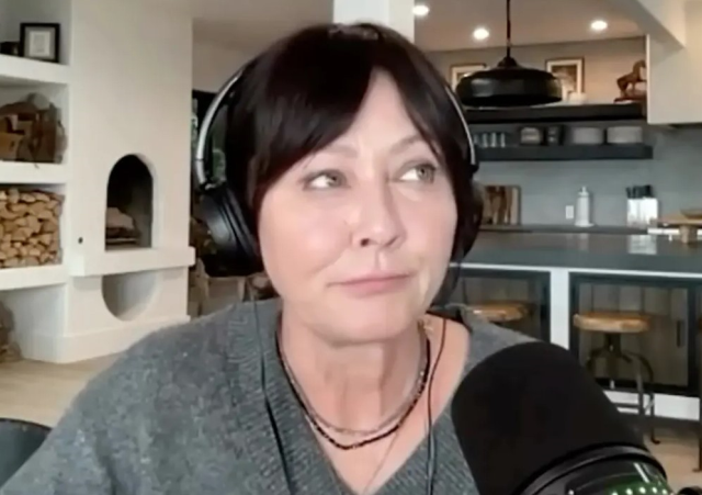 Kanserle mücadele eden oyuncu Shannen Doherty, eşyalarını satışa çıkardı